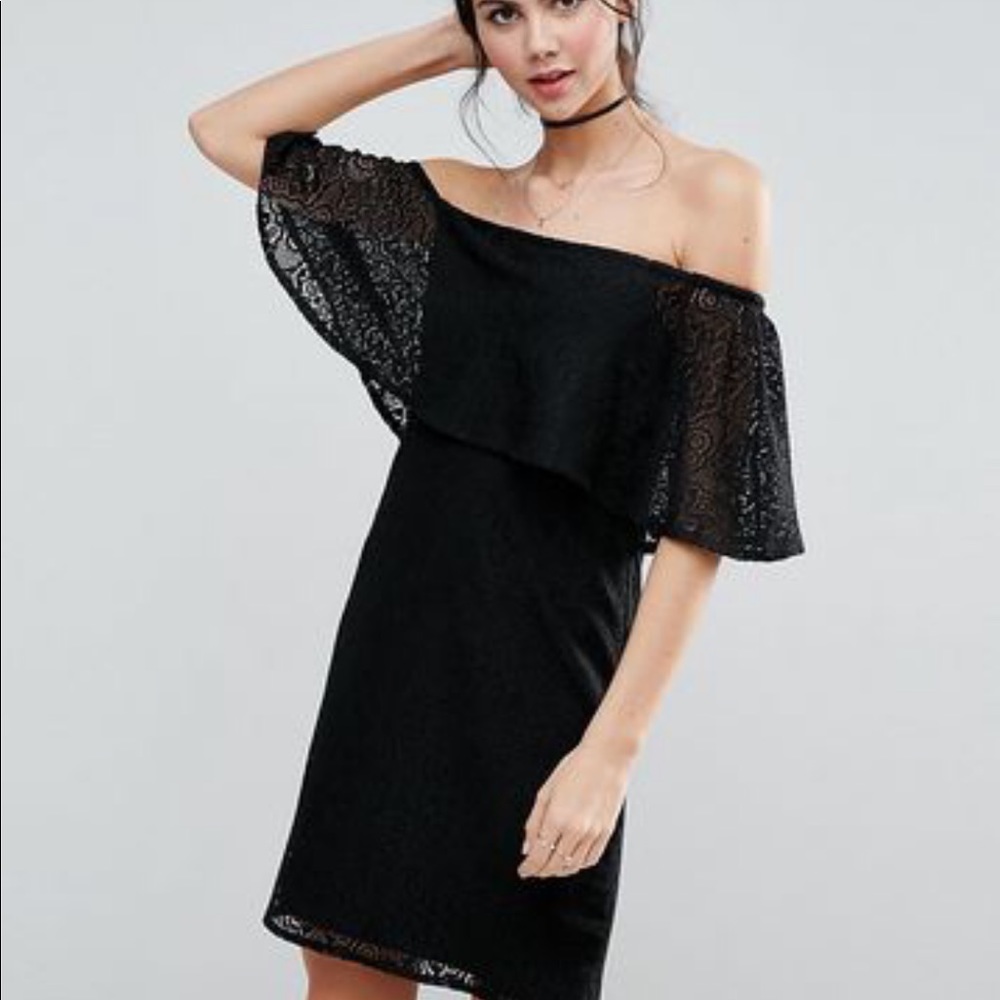 Off Shoulder Lace Dress